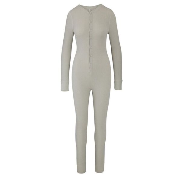 SKIMS Talc Waffle Knit Henley Front Thermal Onesie Sz L NWT - Picture 1 of 16